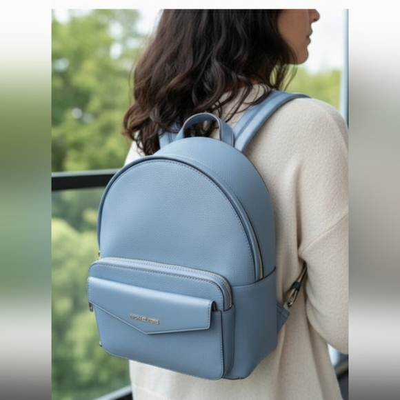 Michael Kors Handbags - Michael Kors Maisie Medium Pebbled Leather 2-in-1 Backpack Denim (NWT)